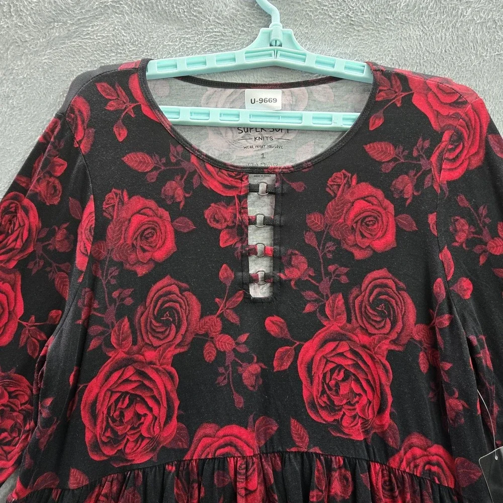 Torrid‎ Women Blouse 1X (14-16) Black Floral Babydoll Romantic NWT